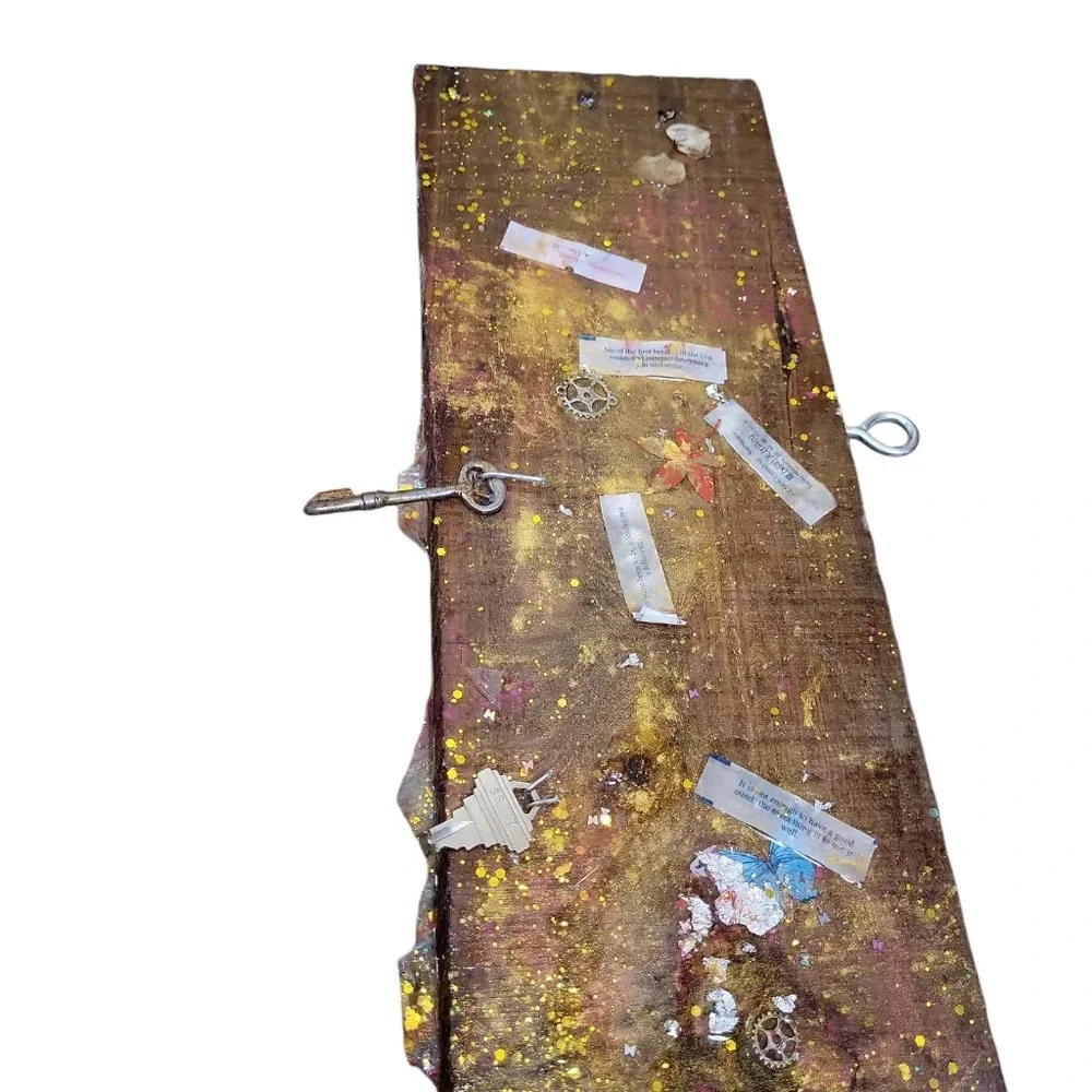 Handmade Skeleton Chinese Paper  Fortunes Key Holder Wood Epoxy Resin Key Holder